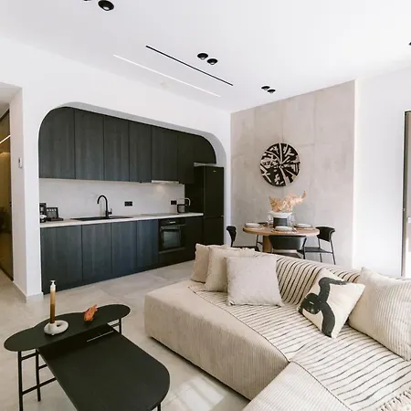 Domus Garden Apartment *